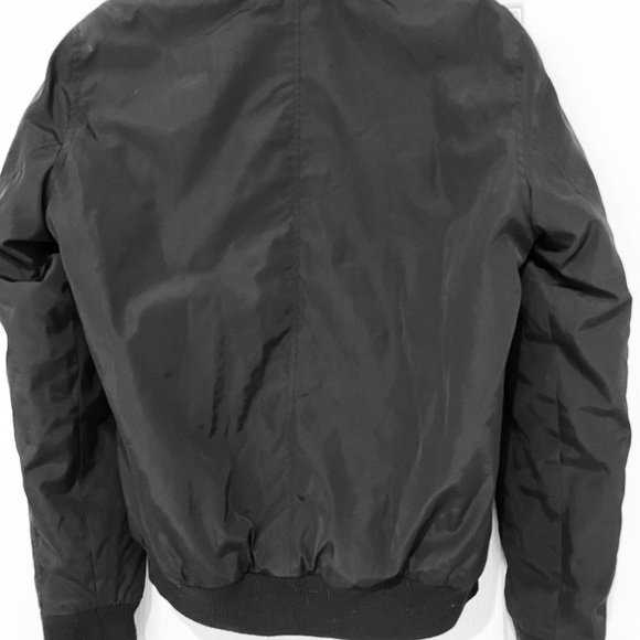 Forever 21 Men’s Bomber Jacket, size Small - Picture 2 of 4